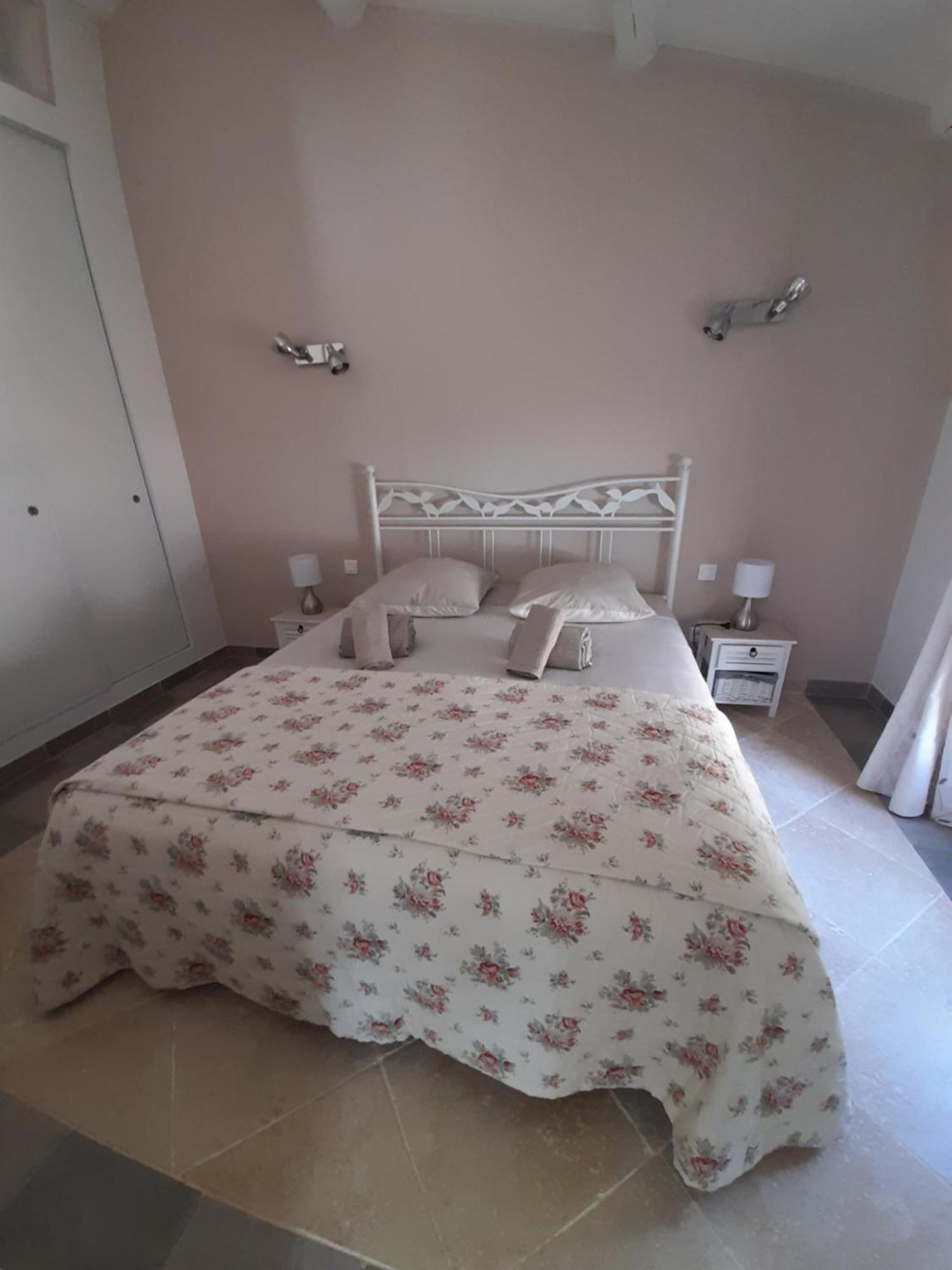 Villa Le Bosquet En Luberon. Ménerbes Kültér fotó